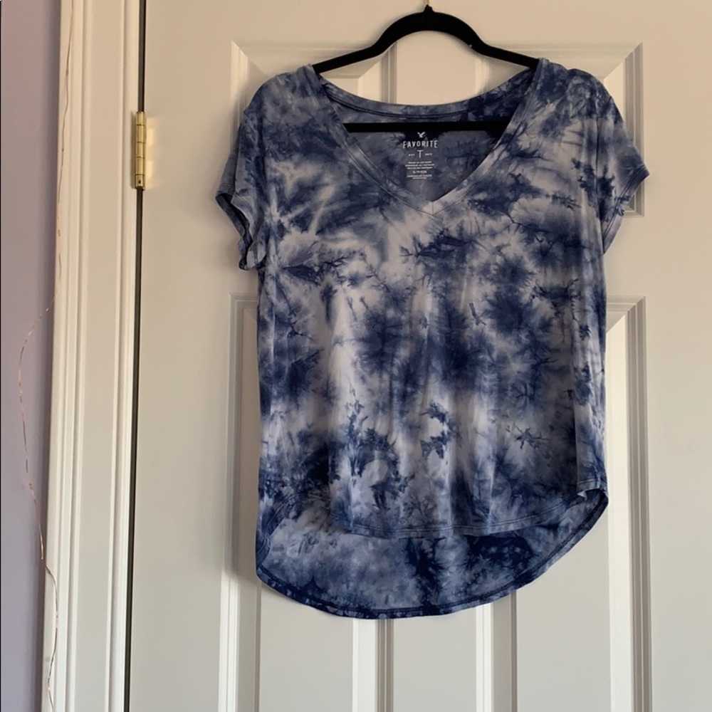 soft & sexy american eagle v-neck shirt